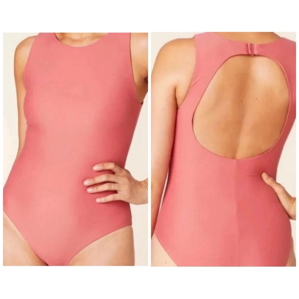NWT Andie The Corsica One Piece Swimsuit Punch Pink Size Medium